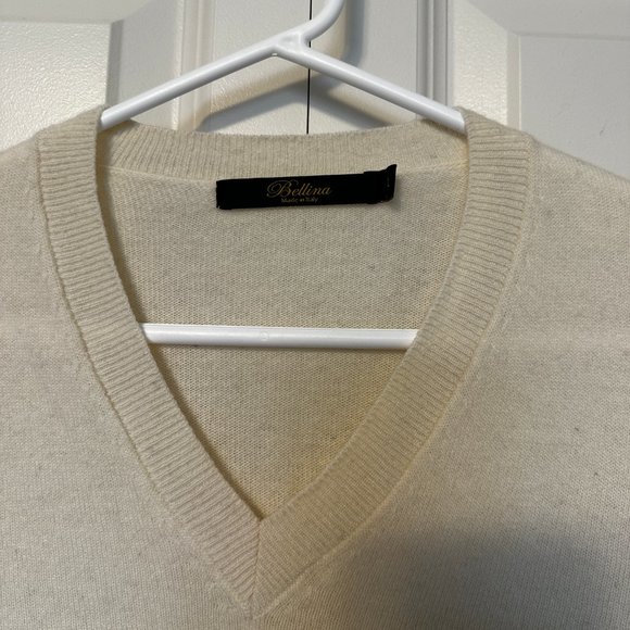 Bellina Cream Ladies V-Neck Sweater - Picture 3 of 4